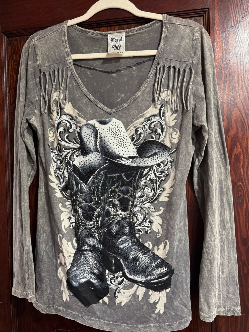 Vocal Gray Distressed Fringe Western Boot & Hat Graphic Tee